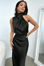 Tyra | Elegantní večerní šaty s halter výstřihem
