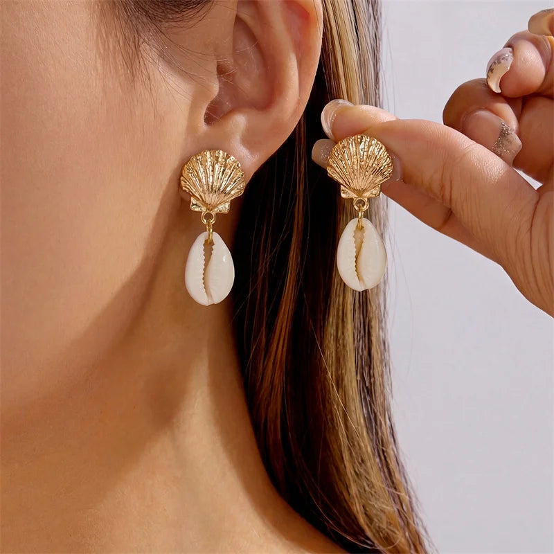 Boho Starfish Dangle Earrings for Women Gold Color Starfish Shell Metal Earring Summer Beach Party Vacation Charm Jewelry Gifts