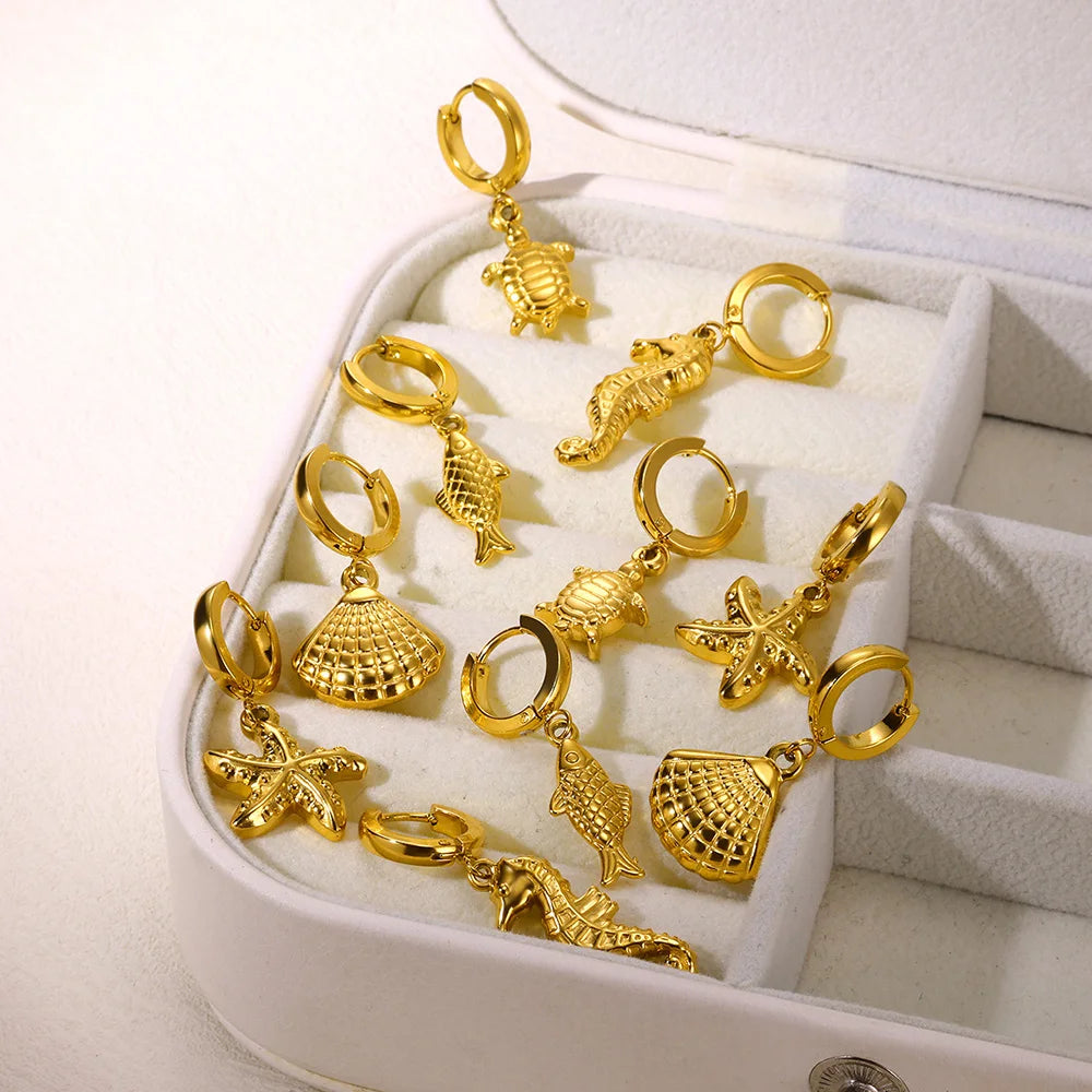 Brincos de argola de concha de estrela do mar de água doce para mulheres elegantes de aço inoxidável cor dourada aretes acessórios de joias de natal